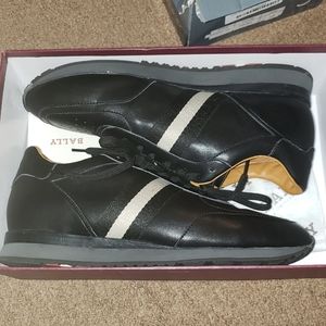 Men's Bally Switzerland Leather Sneakers (Brand New)